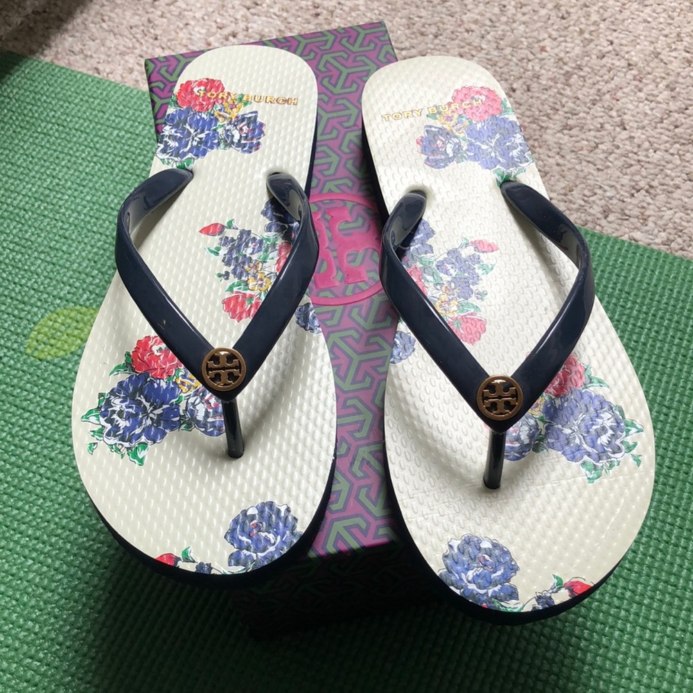 Tory Burch Flip flops